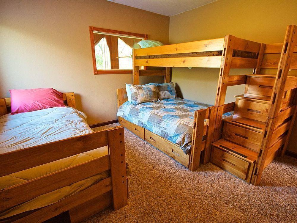 Riverfront Property With Waterfalls Near Yosemite And Bass Lake Oakhurst Exterior foto